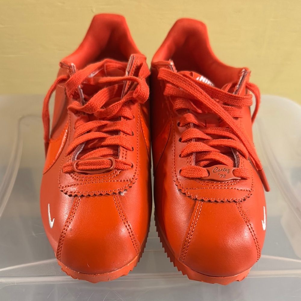 Nike Red Sneakers Athletic Leather BRAND NEW w/o tags